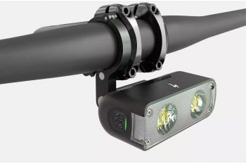 Lampa rowerowa Specialized Flux 1200 Headlight